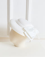 Kurdelalı Saten Şapka