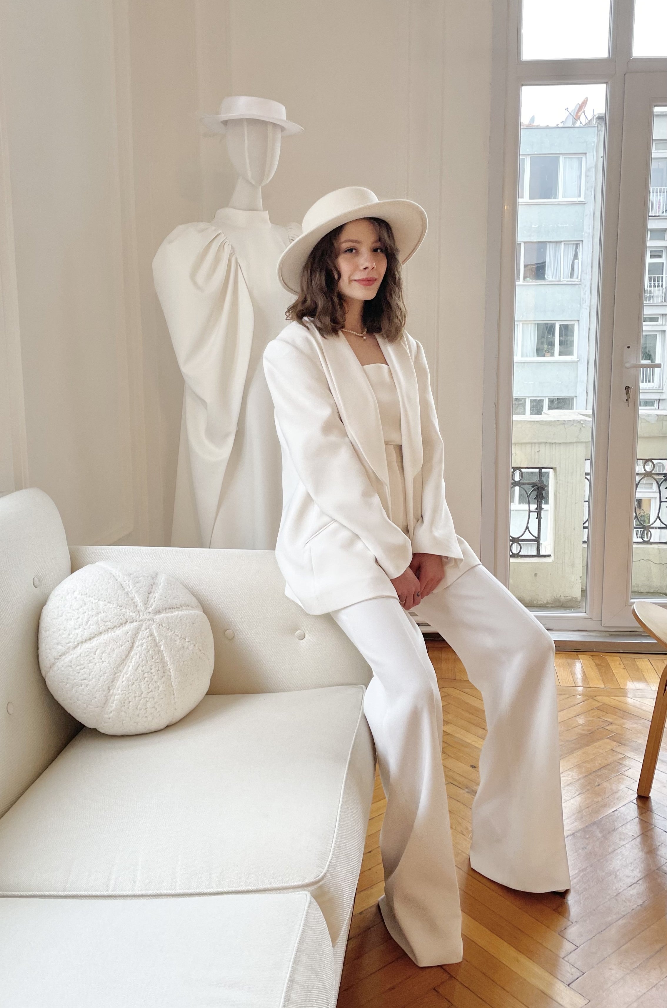 Ecem Turan - Lady's Wedding Suit – Museum of Florale