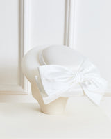 Kurdelalı Saten Şapka