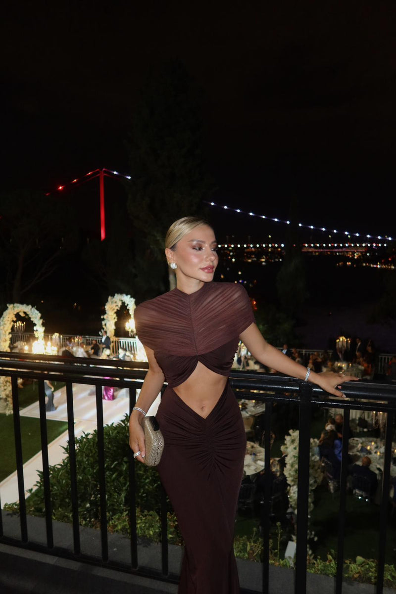 Büşra Dede - Dark Chocolate Dress