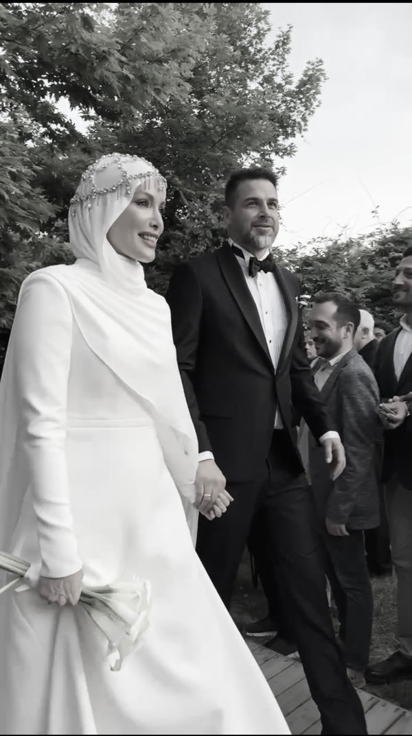 Gamze Özçelik x Museum of Florale