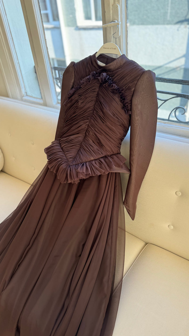 Beste Erdoğan - Mocha Dress