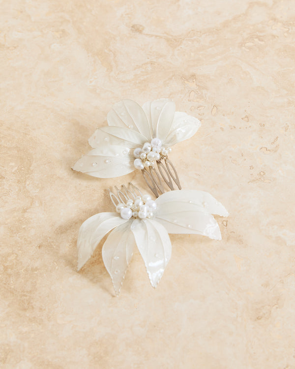 İnci Detaylı Sedef Toka