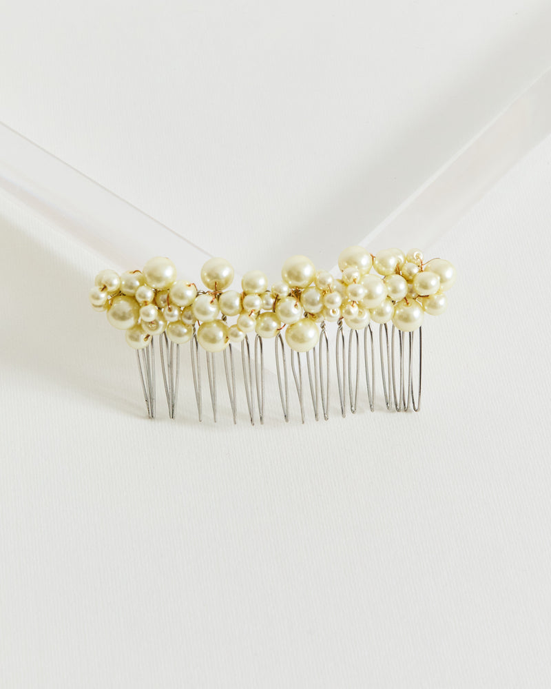 İncili Saç Tokası