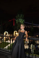 Kiralık Black Rose - Kübra Dede