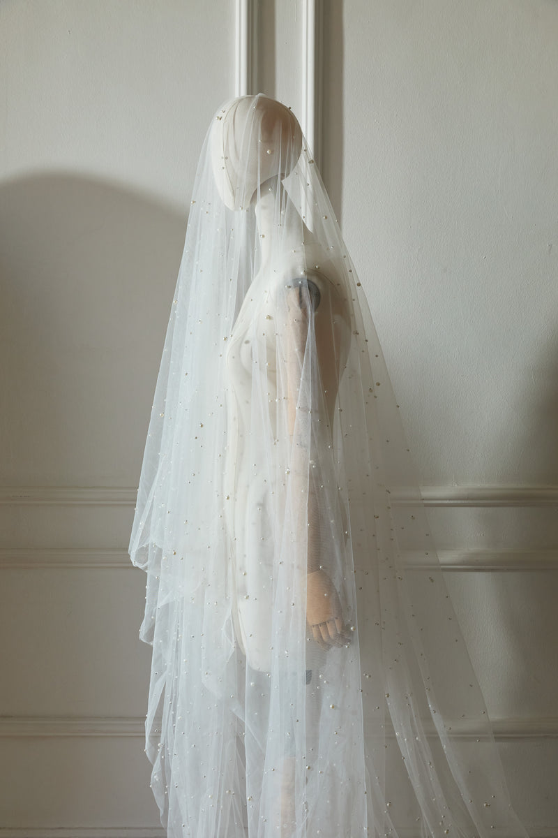 İşlemeli Maria Duvak