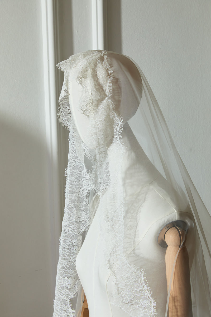 Maria Dantelli Duvak