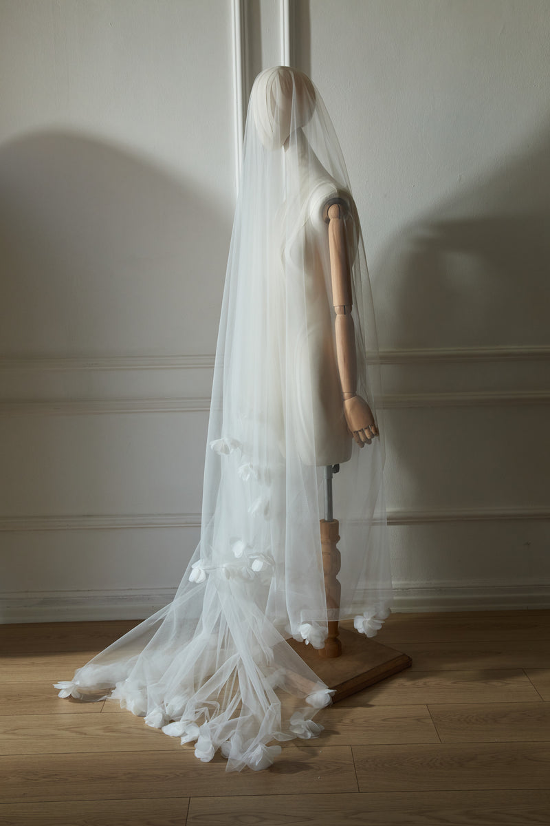 LouLou kenarlı  duvak