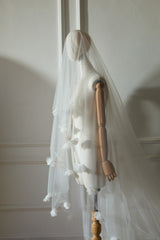 LouLou kenarlı  duvak