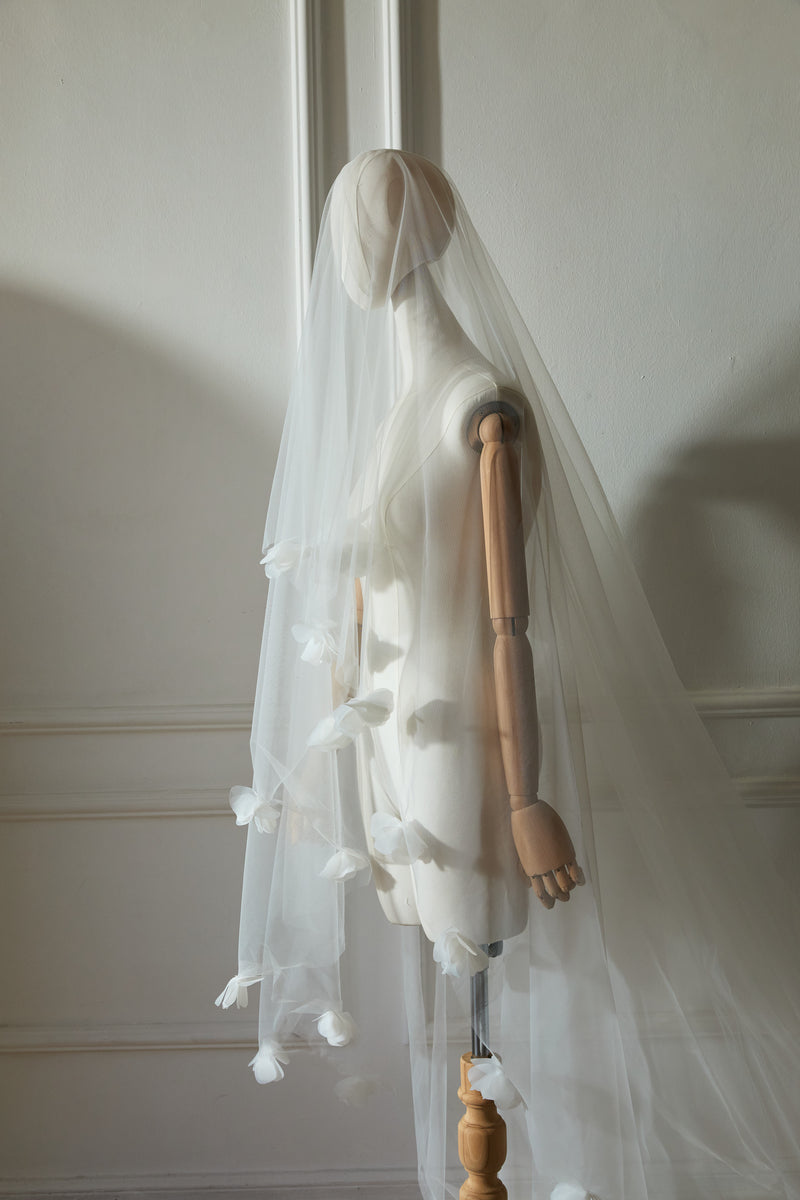 LouLou kenarlı  duvak