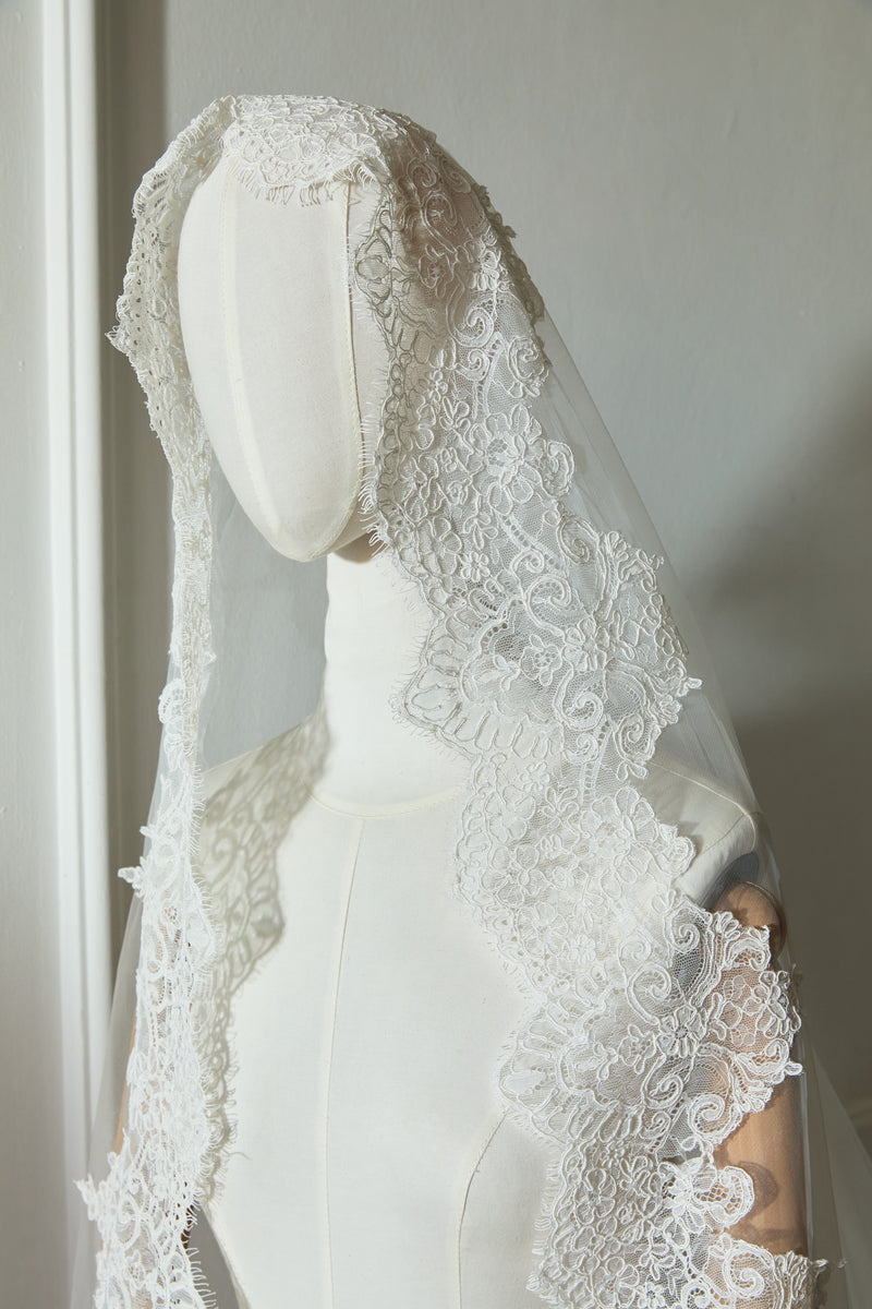 Sedef Dantelli Duvak