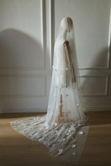 Wildflower Çiçekli Duvak