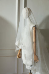 Julieth Dantelli Duvak