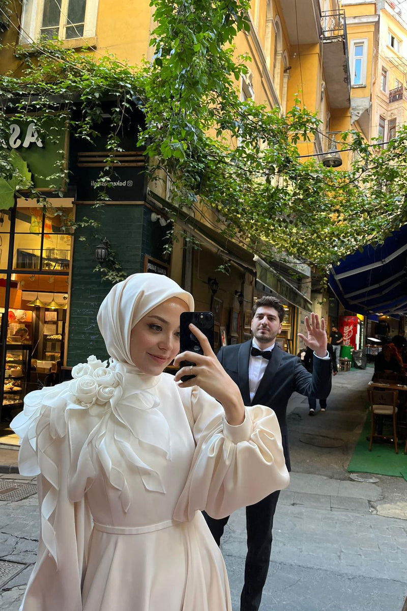Kübra Arslaner - Balon Kollu Florella