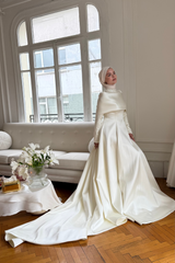 Violet Modest x Hilal Eker