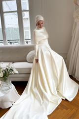 Violet Modest x Hilal Eker